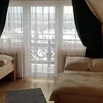 U Hani Шале Мужасихле